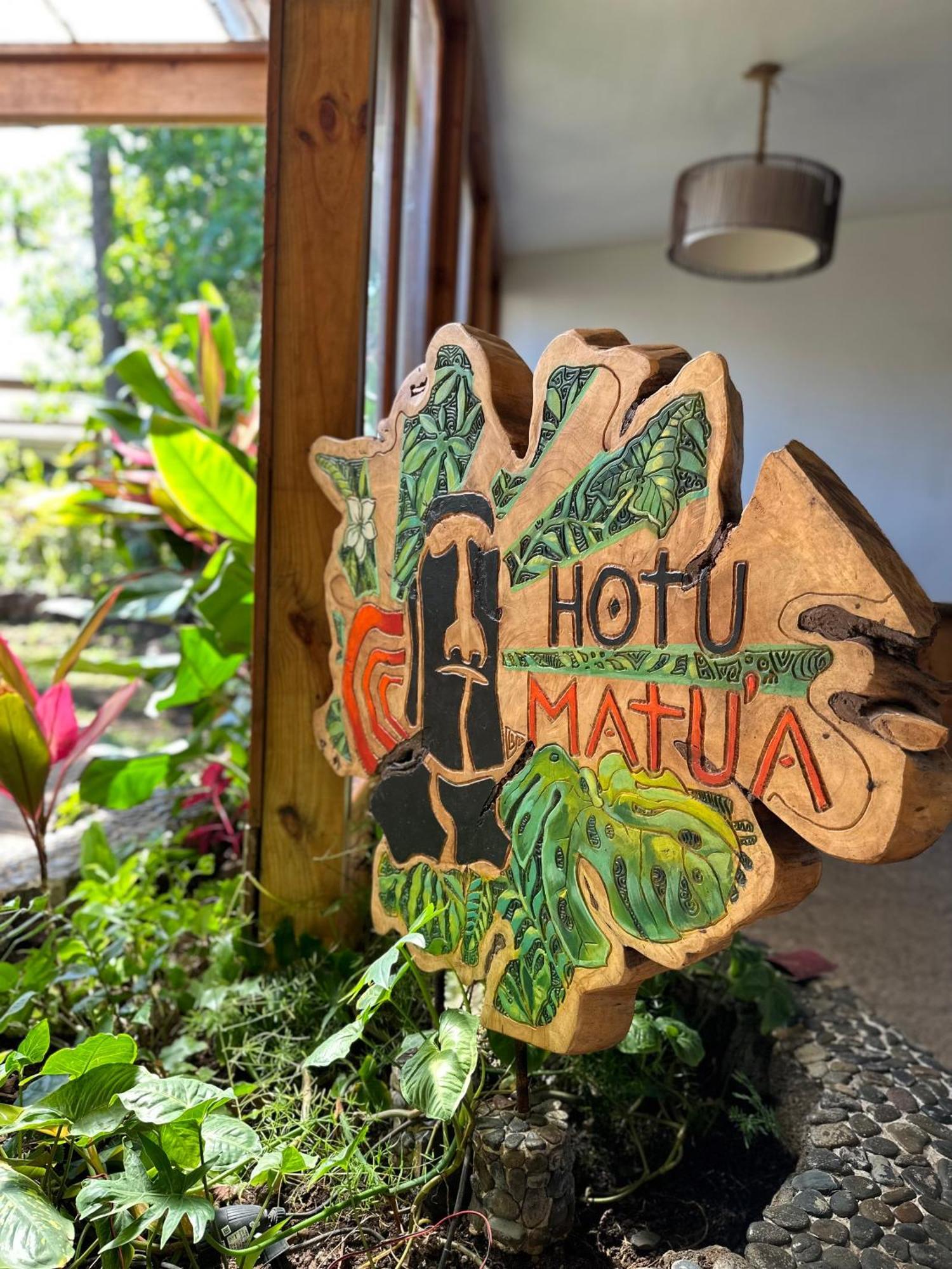 Hotel Hotu Matua By Ei Hanga Roa Ngoại thất bức ảnh