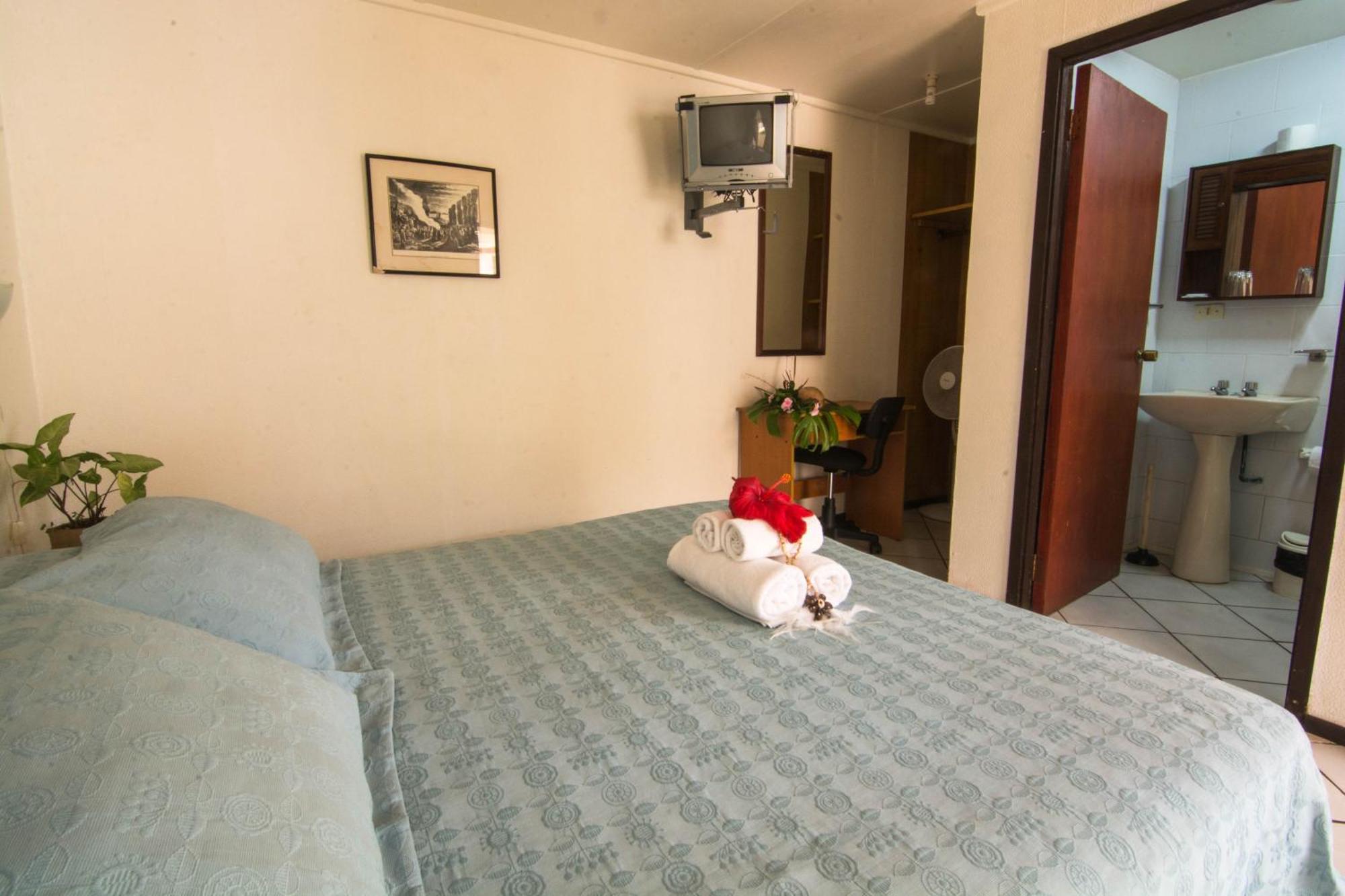 Hotel Hotu Matua By Ei Hanga Roa Ngoại thất bức ảnh
